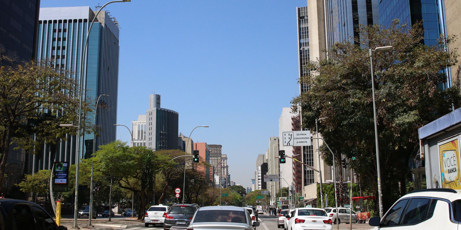 Economistas propõem taxar ricos em vez de cortar gastos sociais 