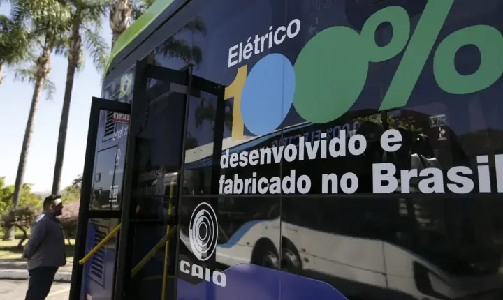 CMN dobra duração de linhas do Move Brasil a ônibus e micro-ônibus