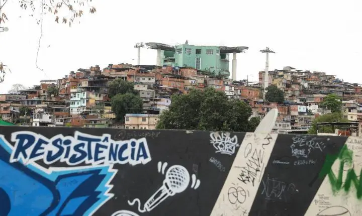 Educação é prioridade para moradores de favelas do Rio nas eleições 